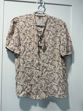 DownEast Lavender and Cream Floral Short-Sleeve Button-Down Shirt